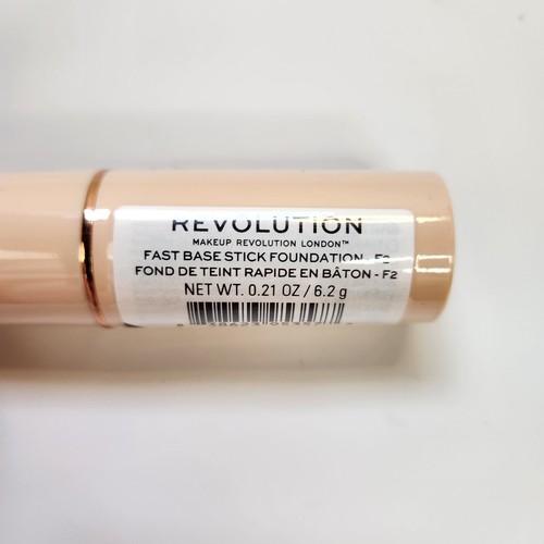 Makeup Revolution Fast Base Stick Fondotinta Toni Pelle Chiara F2 Nuovo - Foto 3 di 5