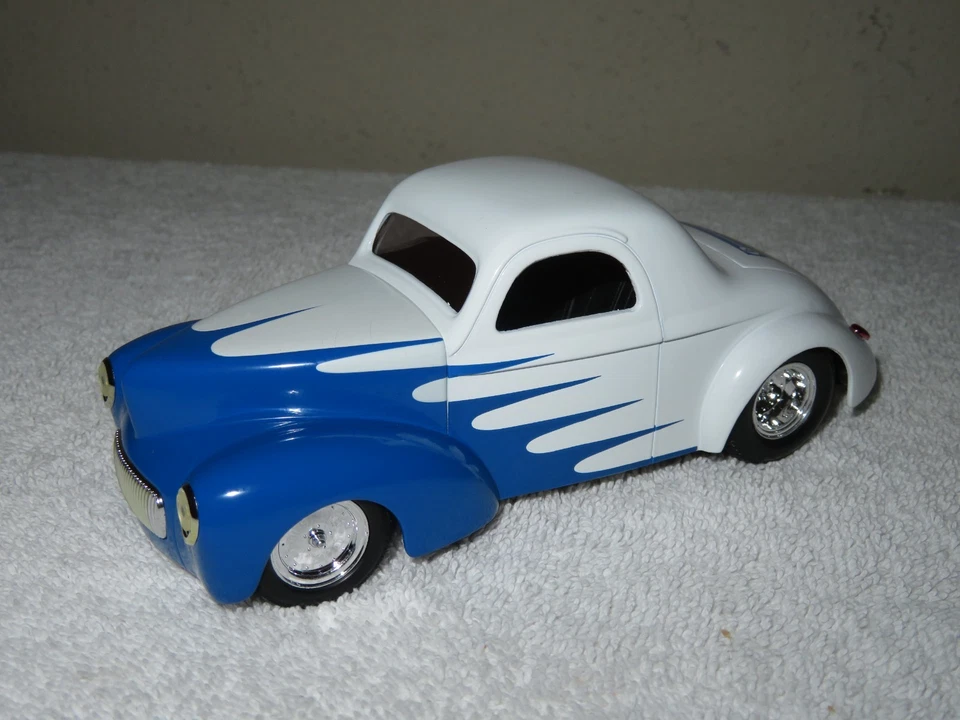 1941 WILLYS COUPE STREET ROD SPEC CAST 1:25 OPENING FRONT CLIP & TRUNK, AWESOME! - Image 2 of 4