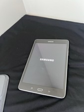 Samsung Galaxy Tab A 8.0 SM-T350 16GB WiFi Tablet Gray w/ Samsung Case-Bundle