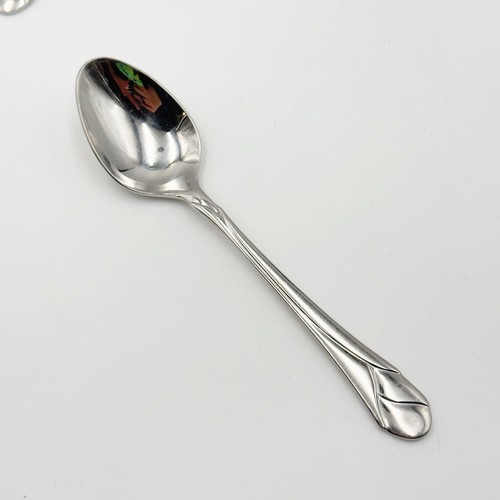 Retroneu FLORA 18/8 Stainless Flatware 17 Pc - Picture 2 of 3
