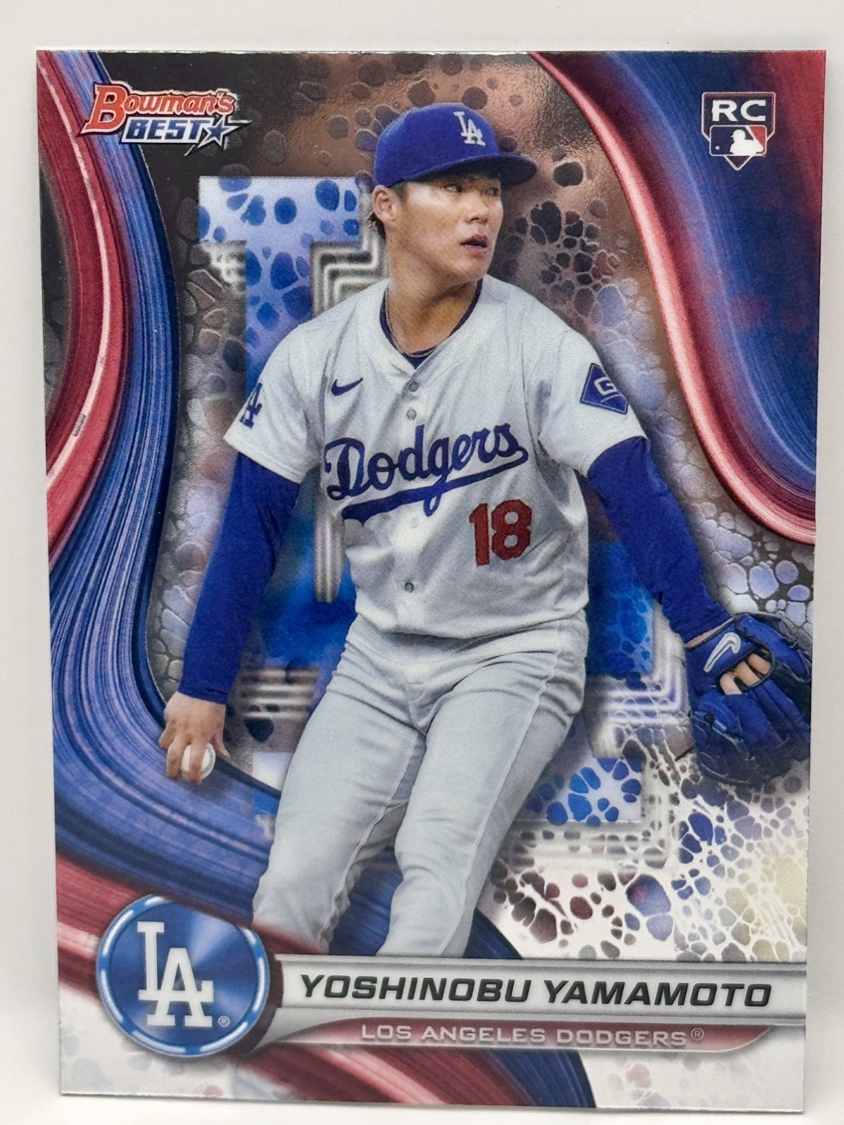 2024 Bowman's Best - Yoshinobu Yamamoto #34 (RC)