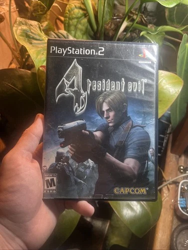 Resident Evil 4 PS2 Complete Used