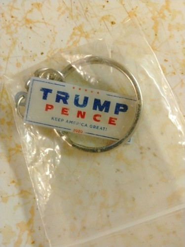 President Trump Pence 2020 Keep America Great!  Schlüsselanhänger mit Schlüsselring - NEU! - Bild 1 von 4