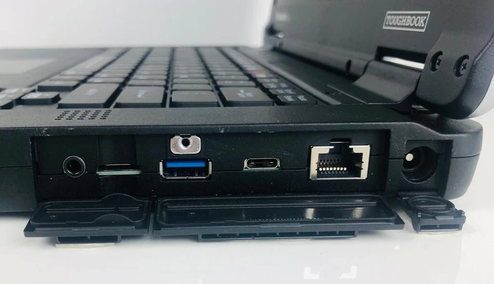 Panasonic Toughbook FZ-55 Rugged 8th Gen i5 Win 11 Touch Upto 64 Gb 4 Tb Ssd 4G - Image 4 of 4