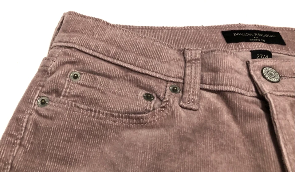 Pantalones Banana Republic Talla 4/27 Calce Ajustado Púrpura Pana Elastizados Bolsillos Logo Foto 3 de 4