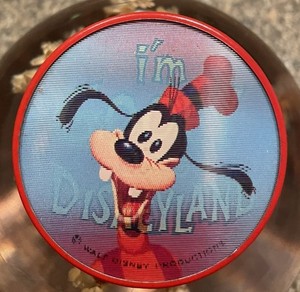 Vintage Disney  Goofy Pin Button!!!