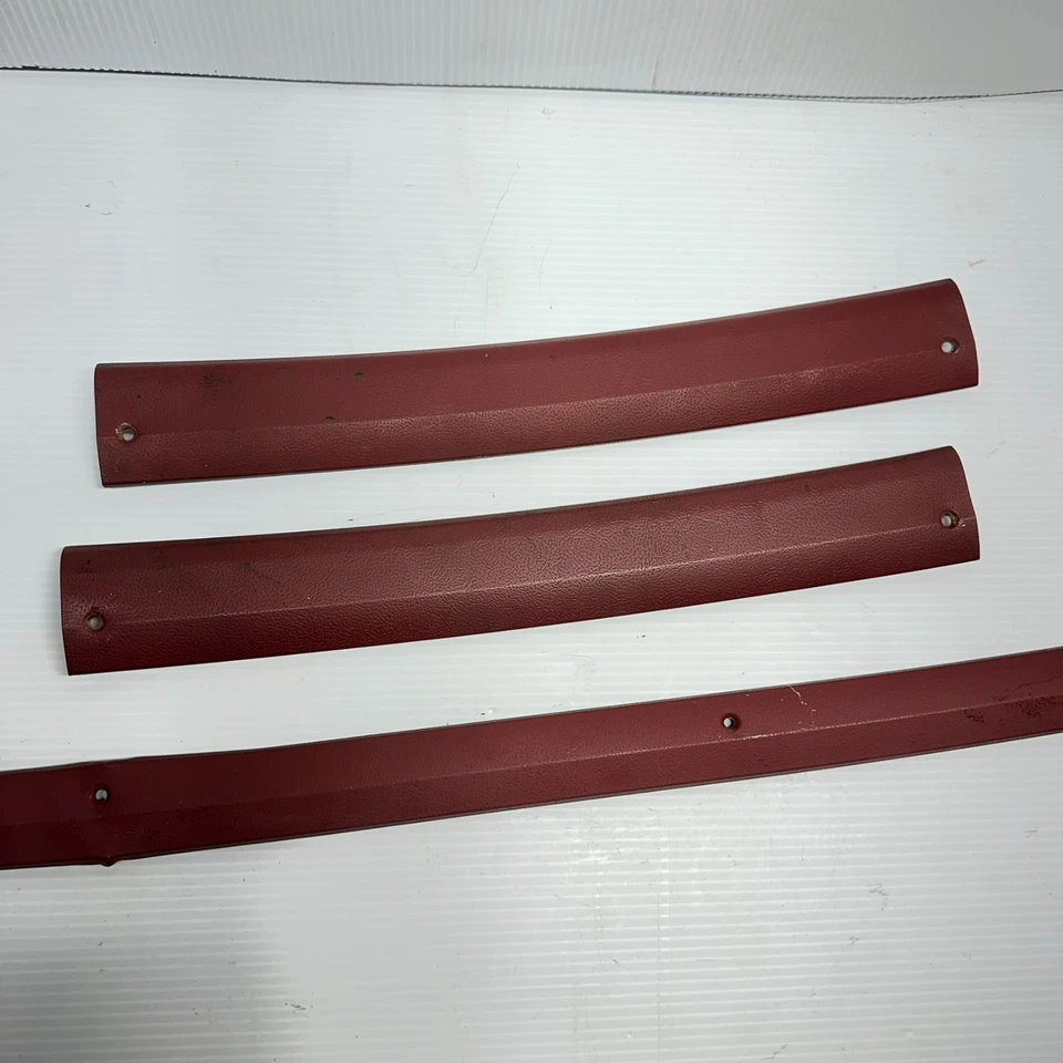 73-87 Chevrolet GMC Squarebody Headliner Roof Metal Trim red Blazer Jimmy - Imagem 3 de 4
