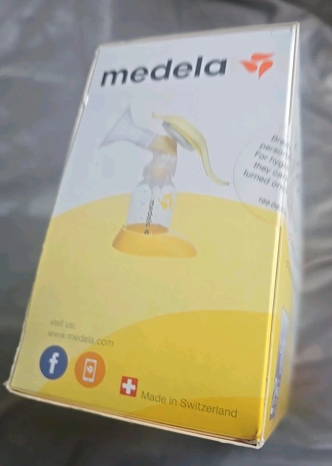 Medela Harmony Manual 2 Phase Breastpump - Image 3 of 4
