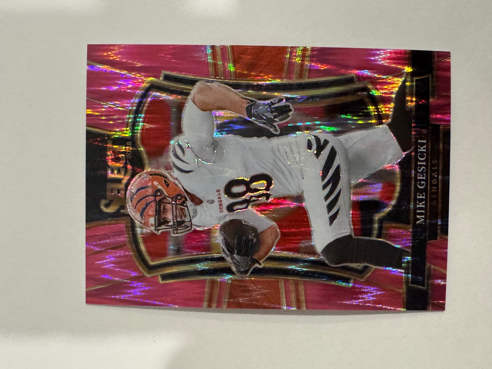 2025 Panini Select #159 Mike Gesicki Pink Prizm Shock