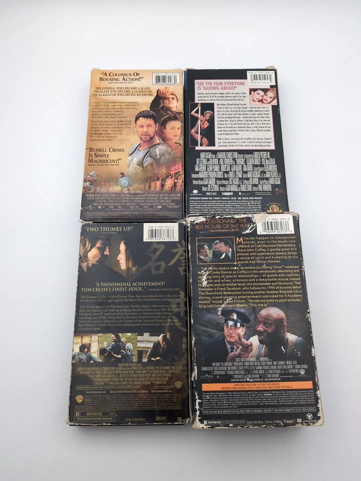 VHS Lot Drama/Action Gladiator/Showgirls/The Green Mile/The Last Samurai Foto 2 de 4