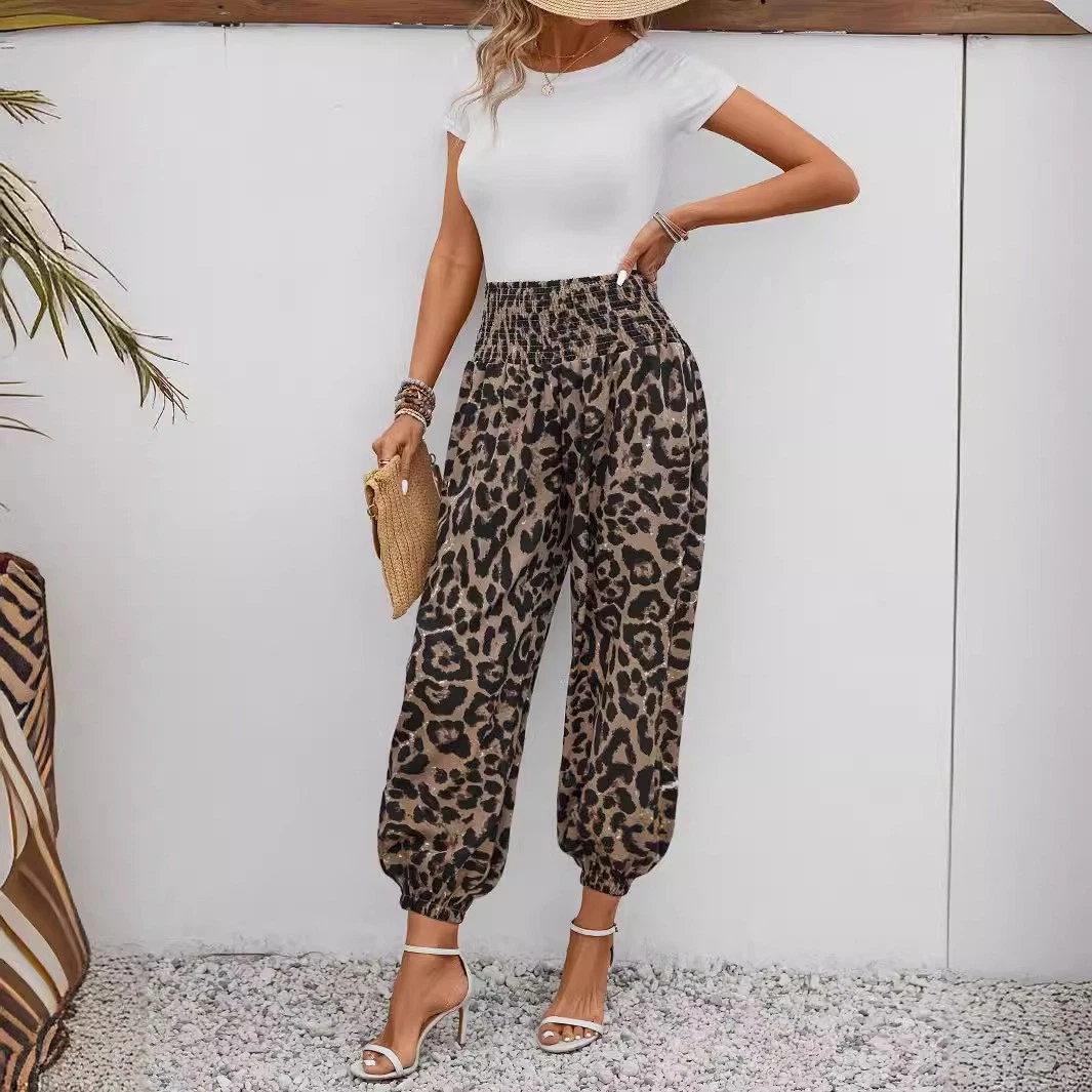 Trendy Leopard-print Casual Jogger Capri Pants With An Elastic Waist And...
Opens in a new window or