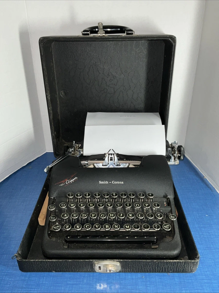25+ Smith Corona Manual Collectible Typewriters for sale | Updated