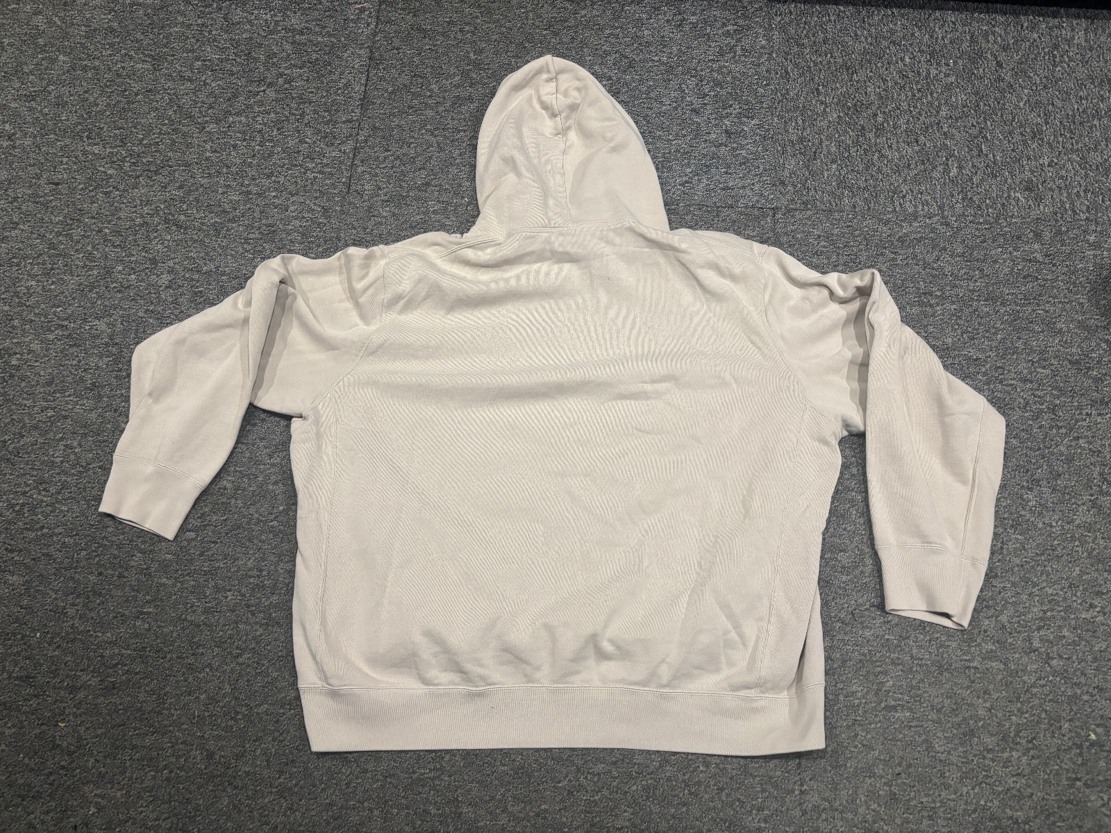 Uniqlo Snoopy Peanuts Pullover Hooded Sweatshirt Mens 3XL Beige Tan UT 2021 thumbnail 3