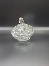 Vintage Star of David Crystal Glass Anchor Hocking Covered Candy Dish Bowl 5”