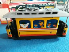 Grip 2125 - Trambino Tramway / Trolley Yellow with character
