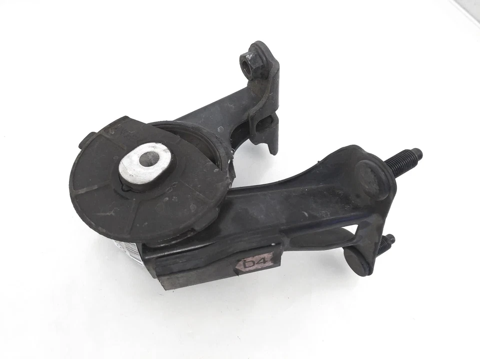 2014-2017 Lexus Ct200h Rear Engine Motor Mount 12371-37360 - Image 3 of 4