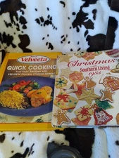 Velveeta Quick Cooking Fast Fixin' Recipes with Velveeta Process Cheese Spread 