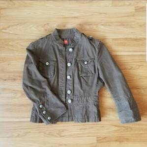 مقعد غير نشط واسع hugo boss jean jacket 