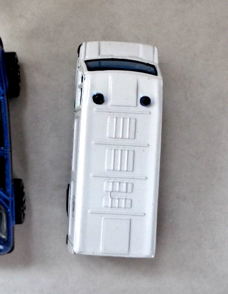 POLICE VAN/1990S MODEL POLICE VAN NO 9290. WELLY. - Image 4 of 4