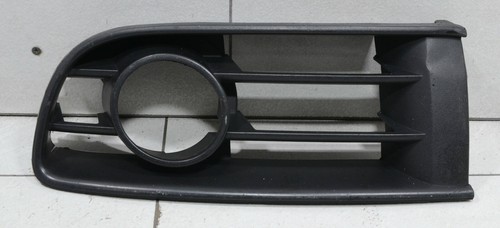 VW Polo 9N Bj 2002 Gitter Abdeckung Blende Stoßstange vorne LINKS #81693-E29