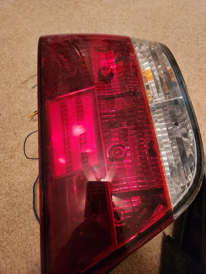 2001 BMW 740il Taillights (Used) - Image 2 of 4
