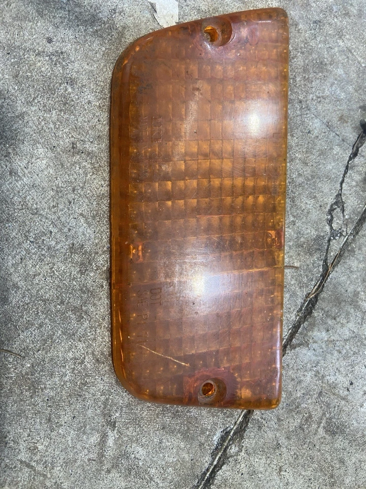 Lámpara de estacionamiento para camión Datsun 620 1972-1979 luz de giro lente derecha y derecha Foto 3 de 4