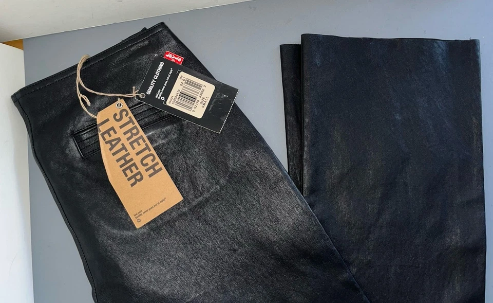 RARE NWT Vtg Levi’s Y2K Flare Low Rise Black Jeans Pants LAMB Leather RED TAB-S - Image 2 of 4