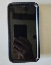 Apple iPhone XS Max w/ Black OtterBox Case