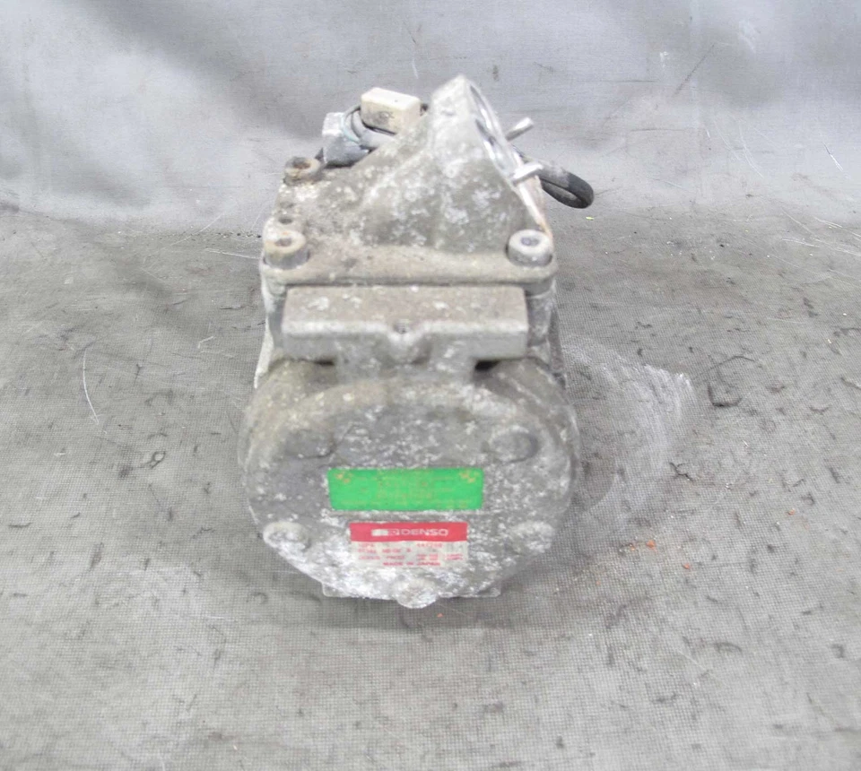 1995-1997 BMW E38 750iL M73 V12 Air Conditioning AC Compressor Pump Early OEM - Image 3 of 4