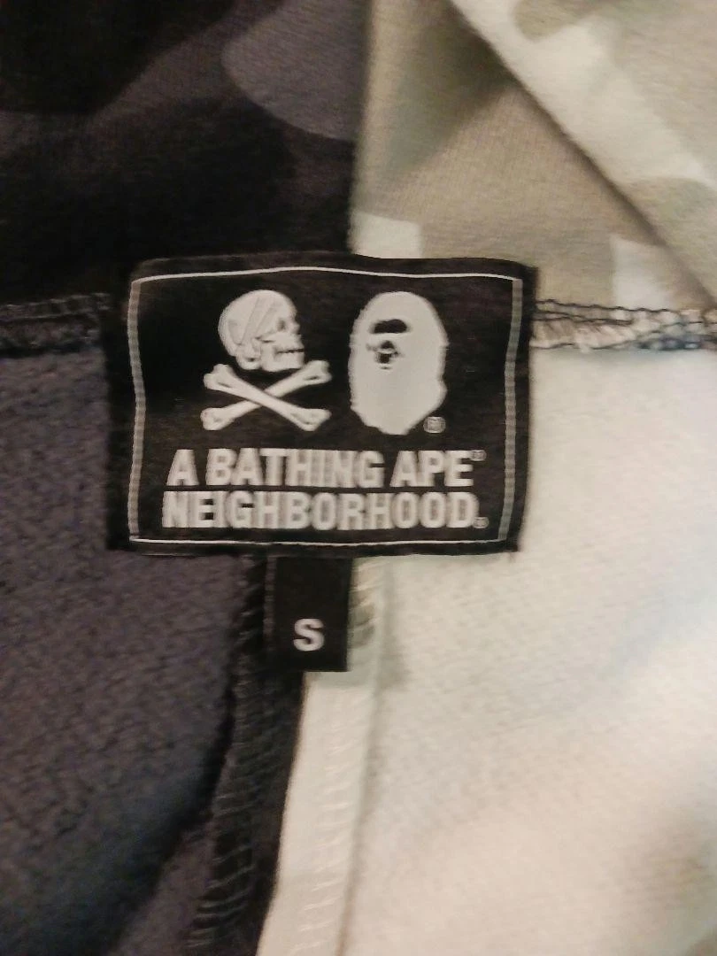A BATHING APE (BAPE) Felpa con cappuccio zip uomo A BATHING APE QUARTIERI taglia S usata buone condizioni Giappone