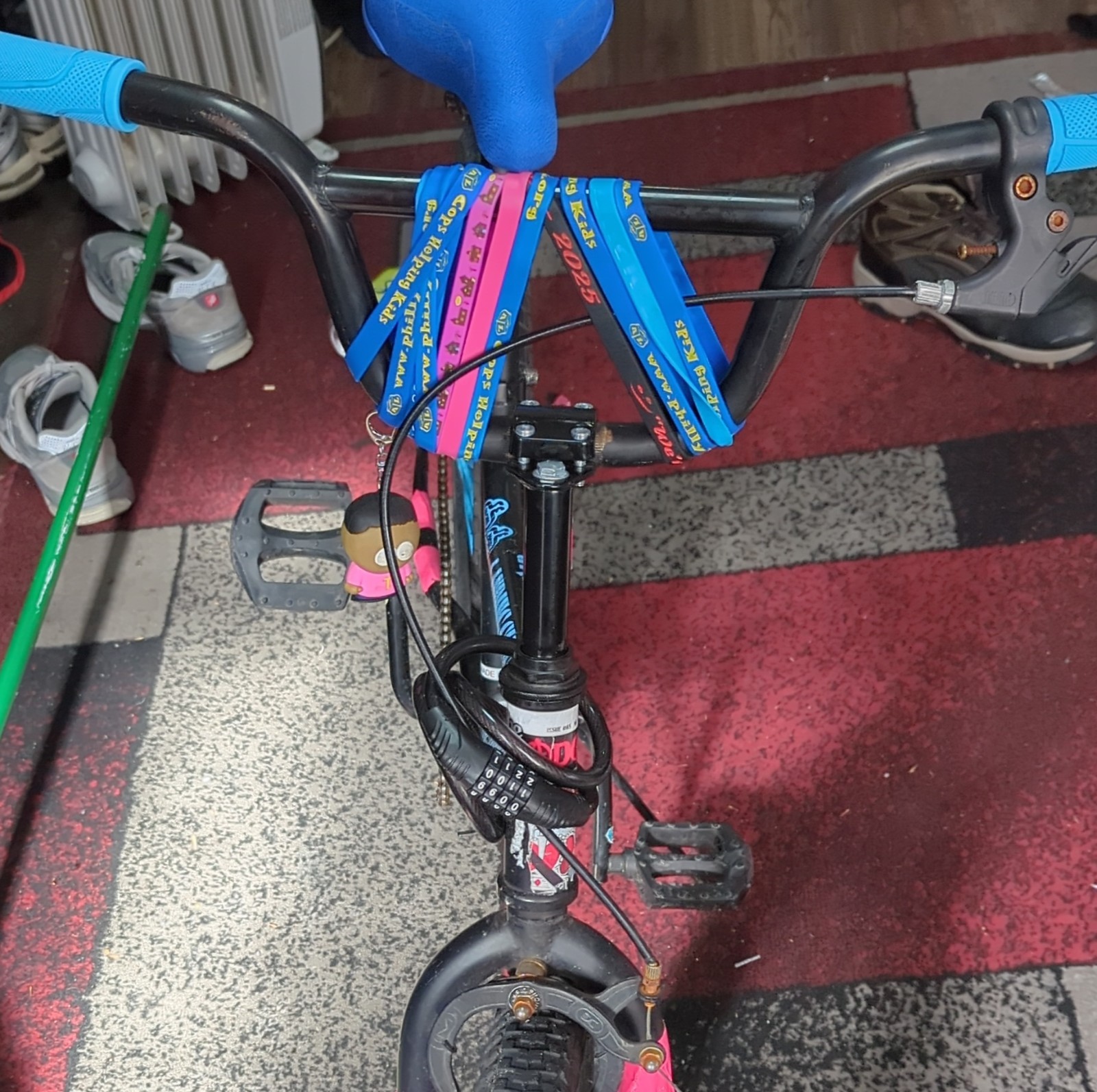 homemade SE bike runs perfect little to no rust pretty much brand new tires 