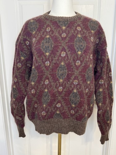 Club Room, Vintage Club Room Sweater Men's Maroon 100% Shetland Wool Sweater, Size M