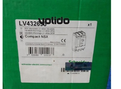 New in box Schneider Electric Compact NSX400N LV432693 Circuit Breaker free ship