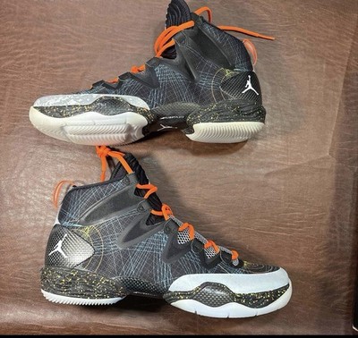 Size 9.5 - Air Jordan 28 SE Christmas