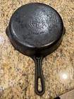 Griswold Small Logo No. 5 Cast Iron Skillet 724 A Sits Flat
