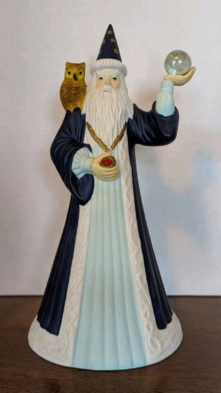 Vintage San Francisco Music Box Co WIZARD Figurine  Owl/Crystal Ball