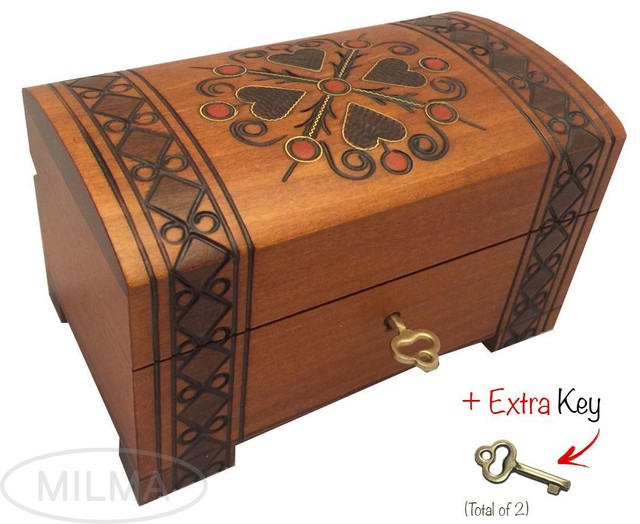 Heart Design Handmade Wooden Box W Lock Polish Jewelry Keepsake Heart Design Handmade Wooden Box W Lock Polish Jewelry Keepsake Treasure Chest