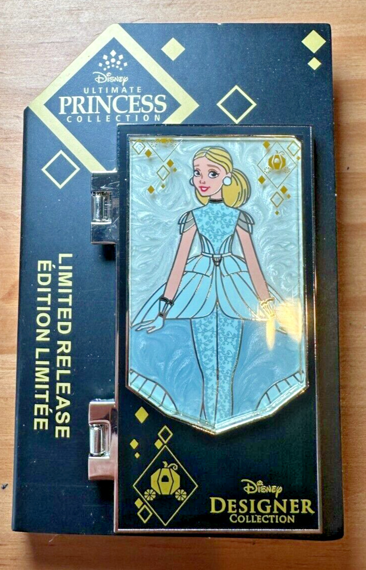 Disney Ultimate Princess Designer Collection Pin Cinderella Limited Release