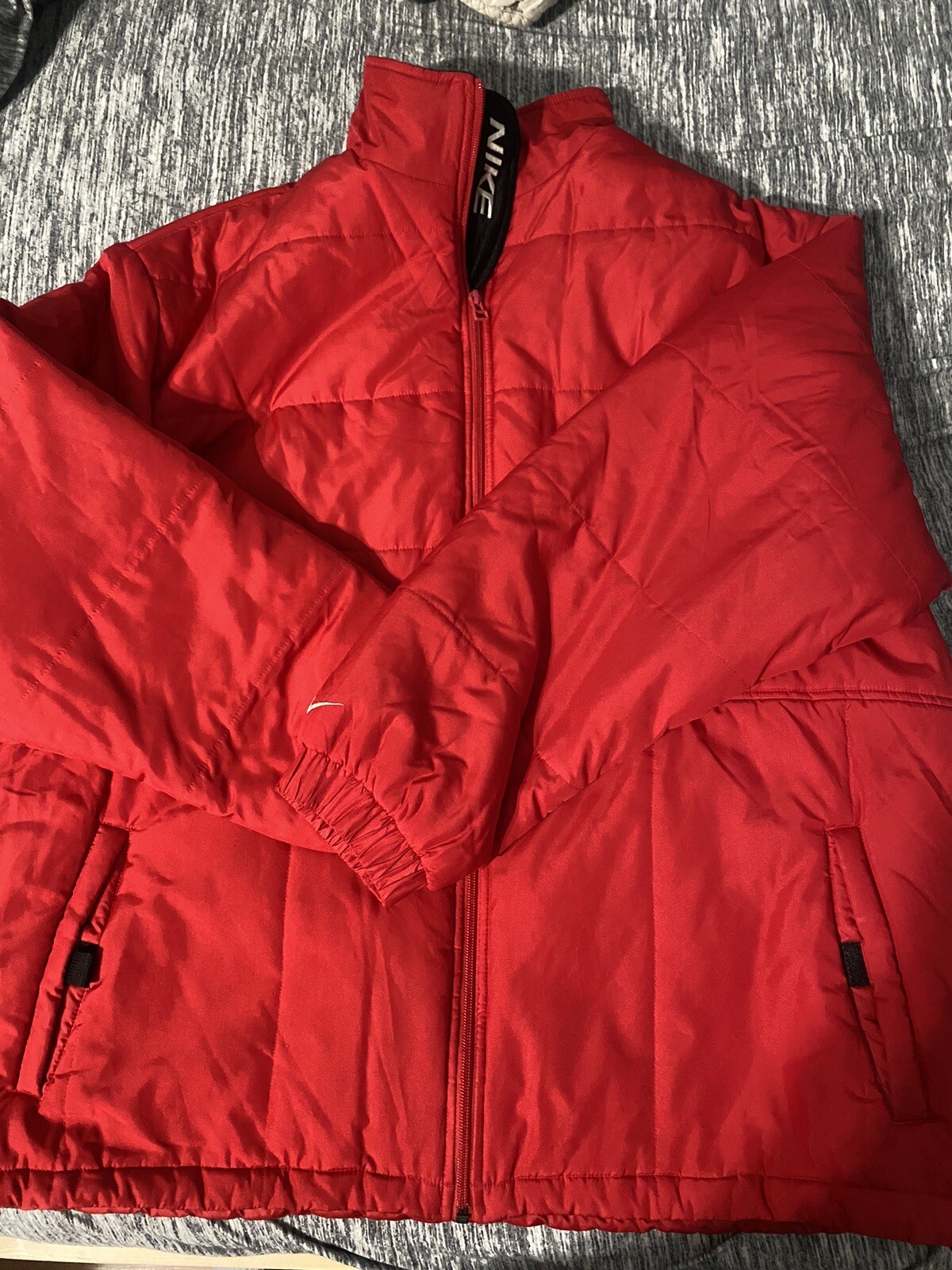 Nike Mens XL Puffer Jacket Winter Coat for Cold Weather-image