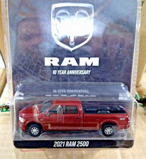 GREENLIGHT 2021 DODGE RAM 2500 PICK UP RAM 10 YEAR ANNIVERSARY 1/64 RED 28100 E