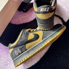Retro Sneaker Nike Supreme x Dunk Low SB Camp...