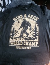 Bigfoot Hide Seek World Champ Men's Graphic Cotton Jersey T-Shirt Black Beige