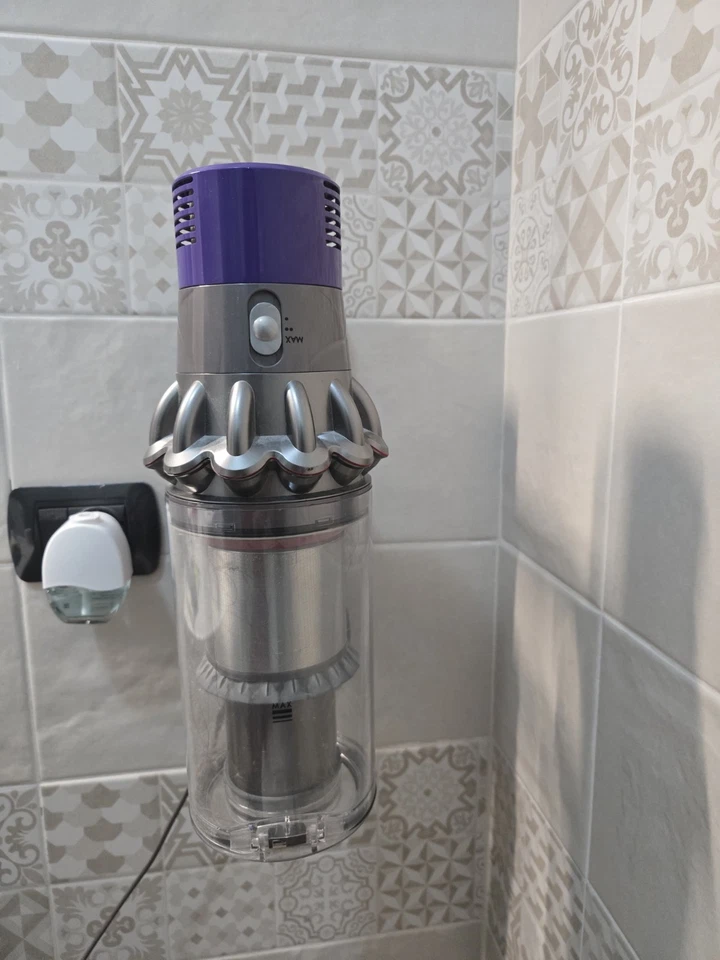 Dyson Cyclone V10 Absolute Aspirapolvere Senza Filo - Rame/Nichel (448883-01) - Immagine 3 di 3