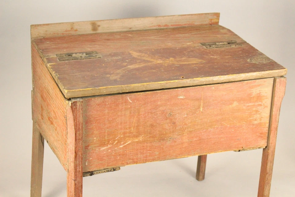= Antique 18th c. Primitive Raised Pine Chest / Bible Box Salmon Painted - Image 3 of 4