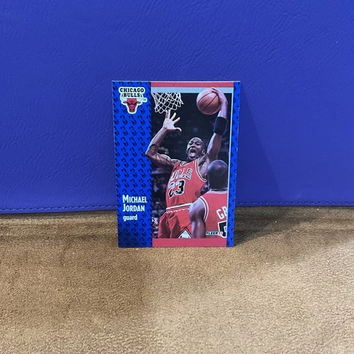 1991-92 Fleer - Michael Jordan #29