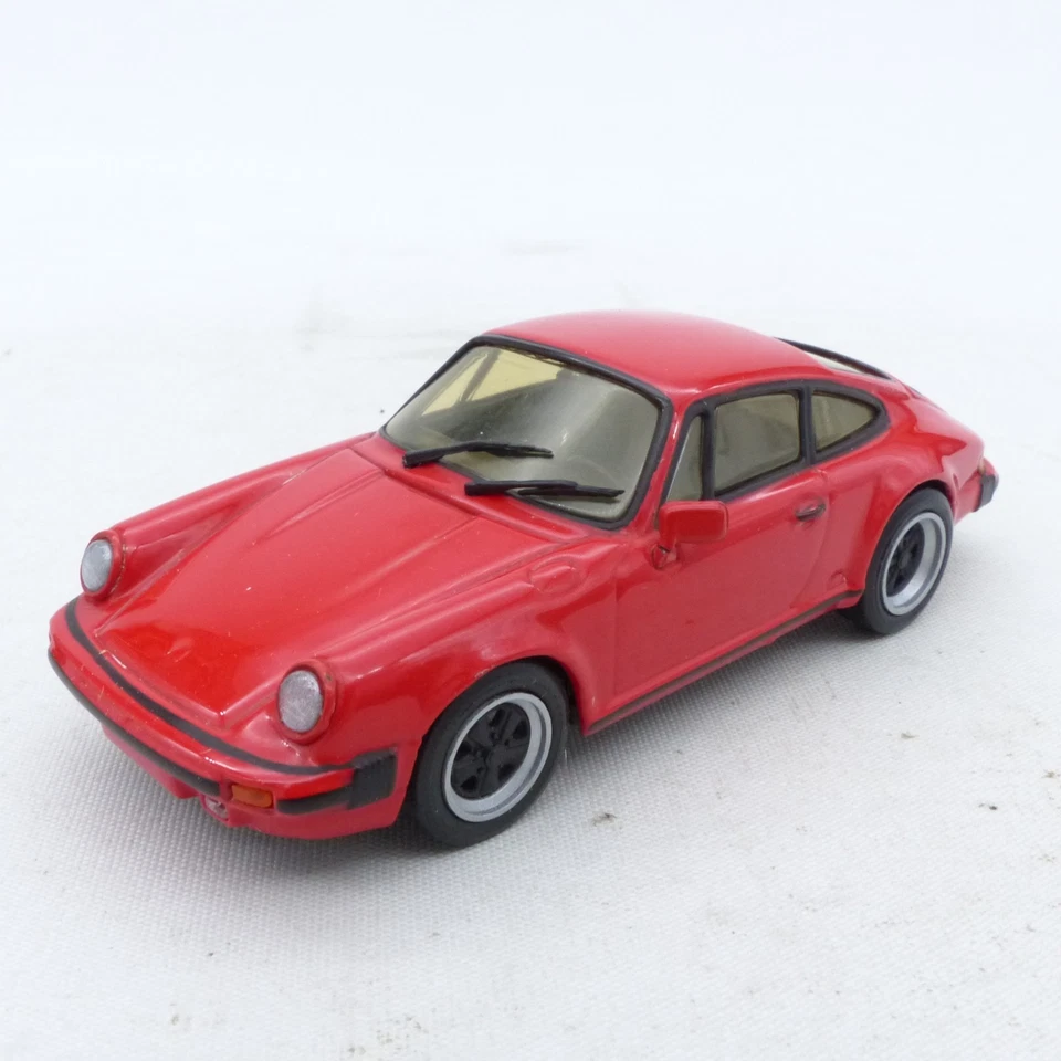Minichamps 1:43 Porsche 911 (1978) rot in Tüte o. EX7983
