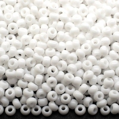 10/0 03050 Preciosa Tschechische kleine Glasperlen Rocailles 2,3 mm. Weiß bli...