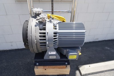 Anest Iwata Dry Scroll Vacuum Pump ISP-500C 3402 hours