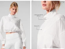 alo yoga Cropped 1/4 Zip Aerial Pullover in White, NWT, Small orig$138