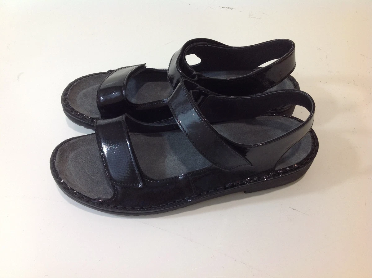 Naot karenna store sandals sale